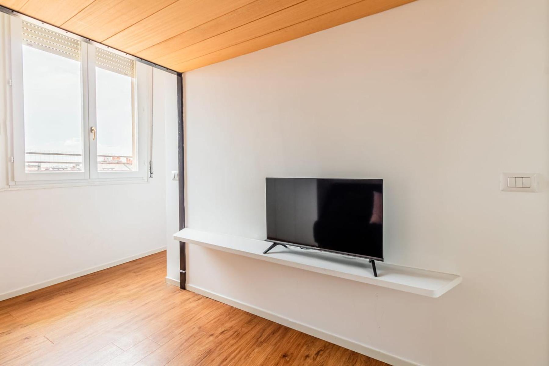 Homeby, Cozy Penthouse Apartment Milan Bagian luar foto