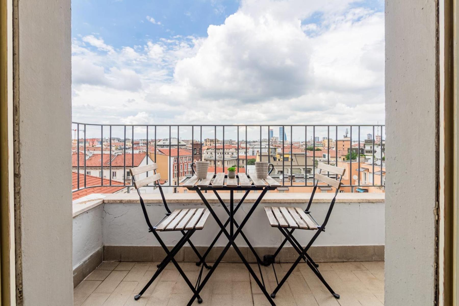 Homeby, Cozy Penthouse Apartment Milan Bagian luar foto